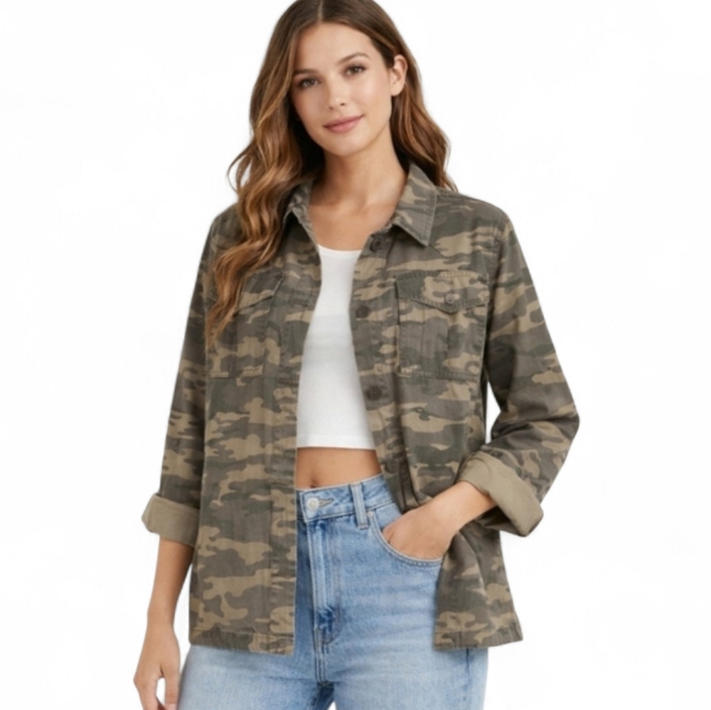 Sanctuary Camo Olive Green Utility Jacket Button Front Military Style Pockets M